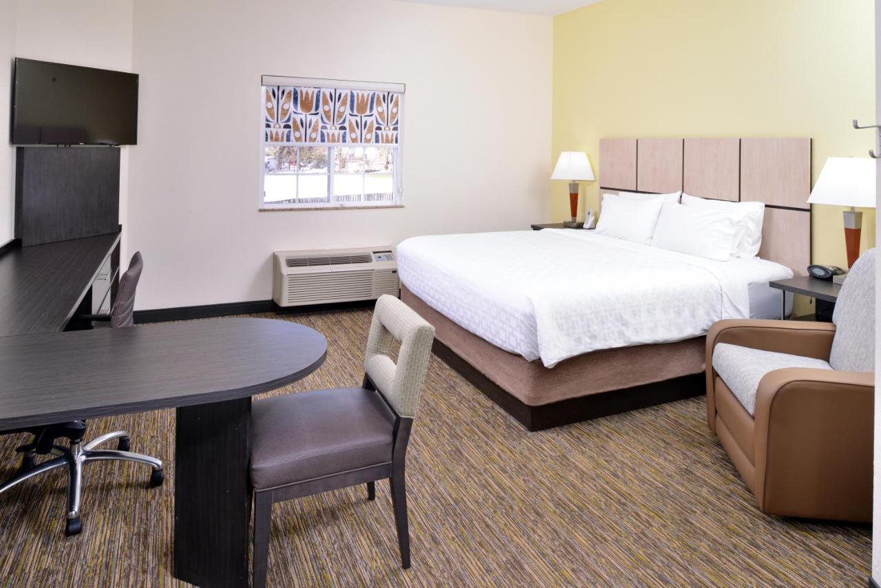 Candlewood Suites Winchester By Ihg Ngoại thất bức ảnh