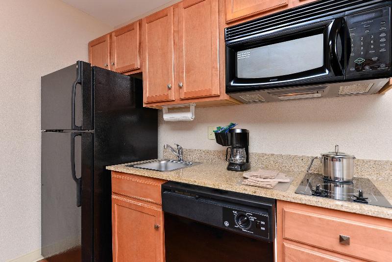 Candlewood Suites Winchester By Ihg Ngoại thất bức ảnh